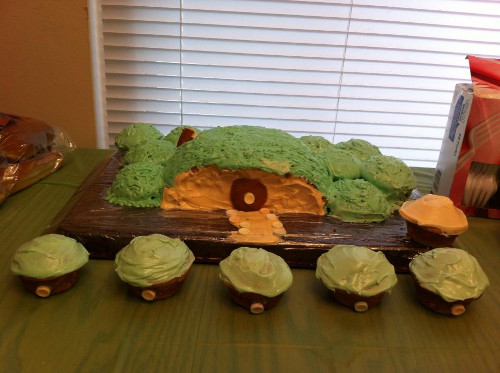 Lord of the Rings: Hobbit Hole (2013) Lord of the Rings: Hobbit Hole (2013)